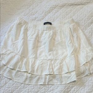 Brandy Melville White Ruffled Tiered Skirt